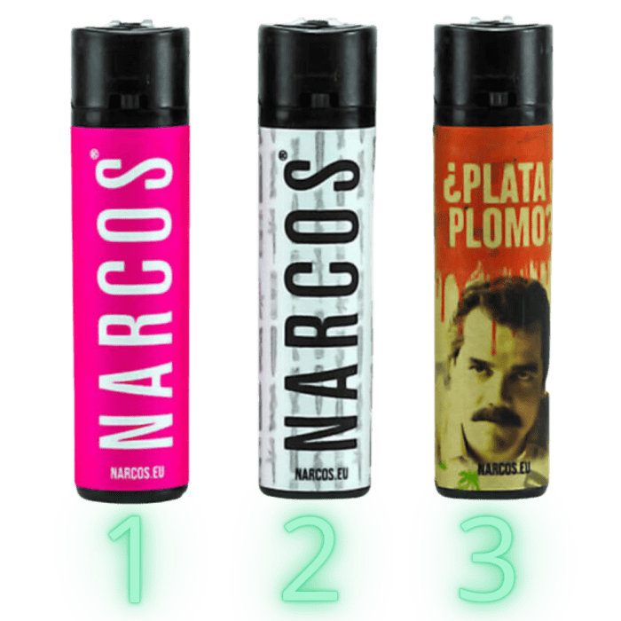 Mechero de la colección Narcos Edición Limitada 1 sobre fondo oscuro. Diseño exclusivo inspirado en la serie de Netflix, disponible en Alex Blond.