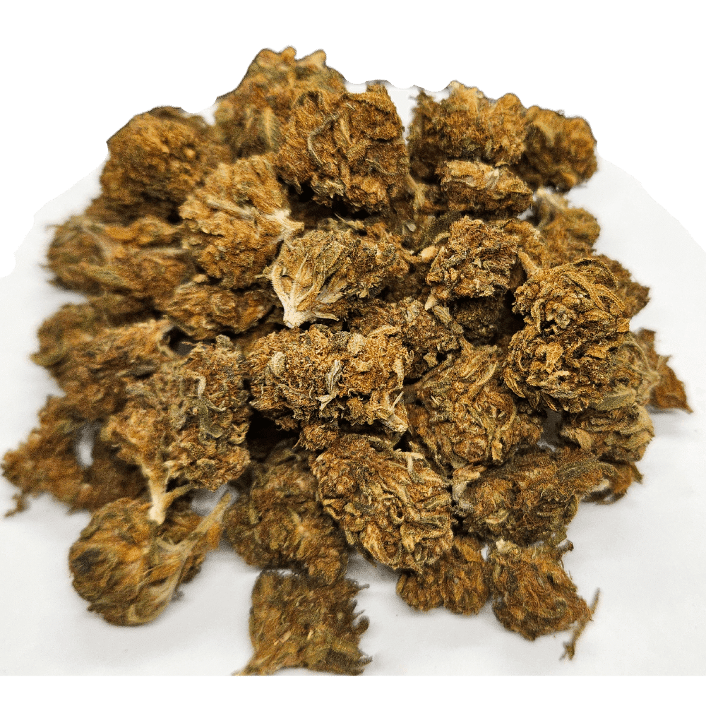 "Flores CBD Cannatonic sobre fondo negro."