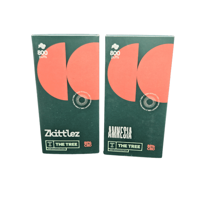 "Vapeadores CBD Desechables The Tree sobre fondo negro, resaltando su diseño elegante."